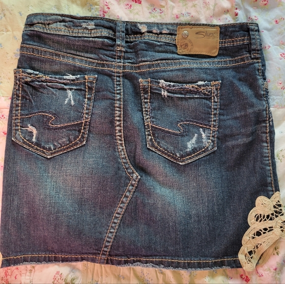 Silver lace Jean skirt size 29 - Picture 2 of 2